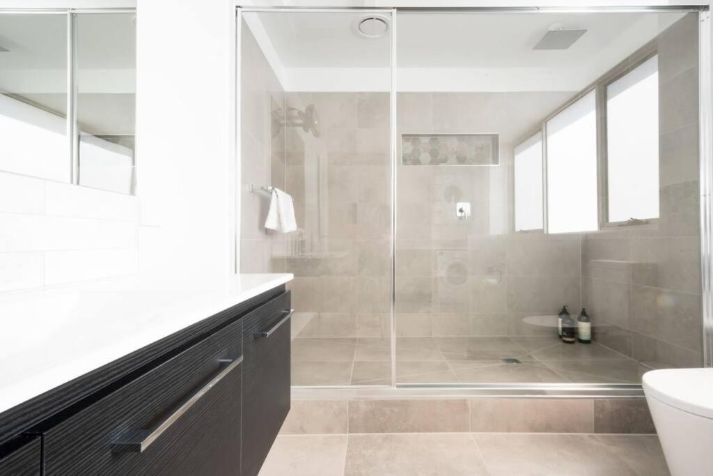 Central Modern 2 Bedroom With Wifi Λόντσεστον Εξωτερικό φωτογραφία